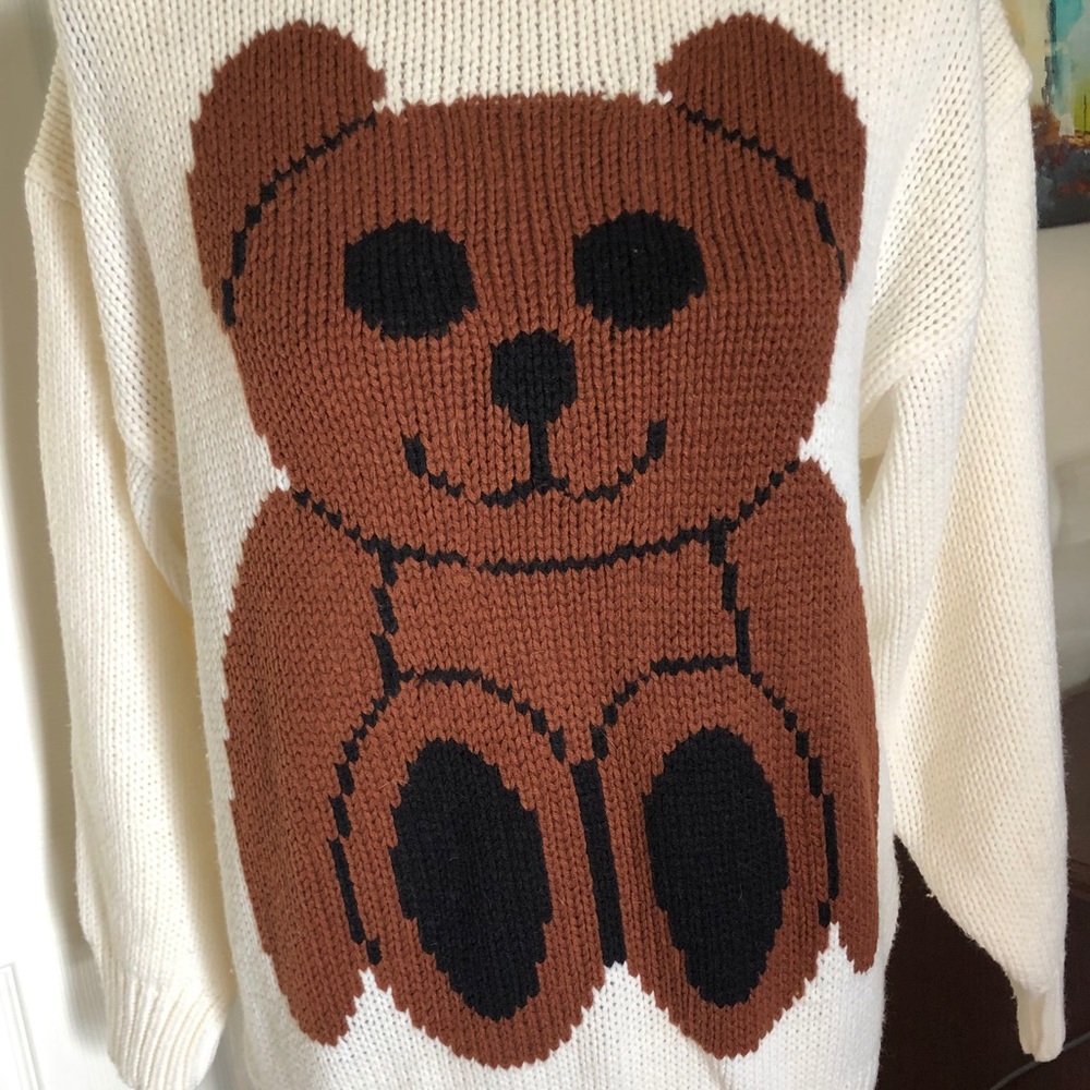 Sweater♥️ - Picture 4 of 5